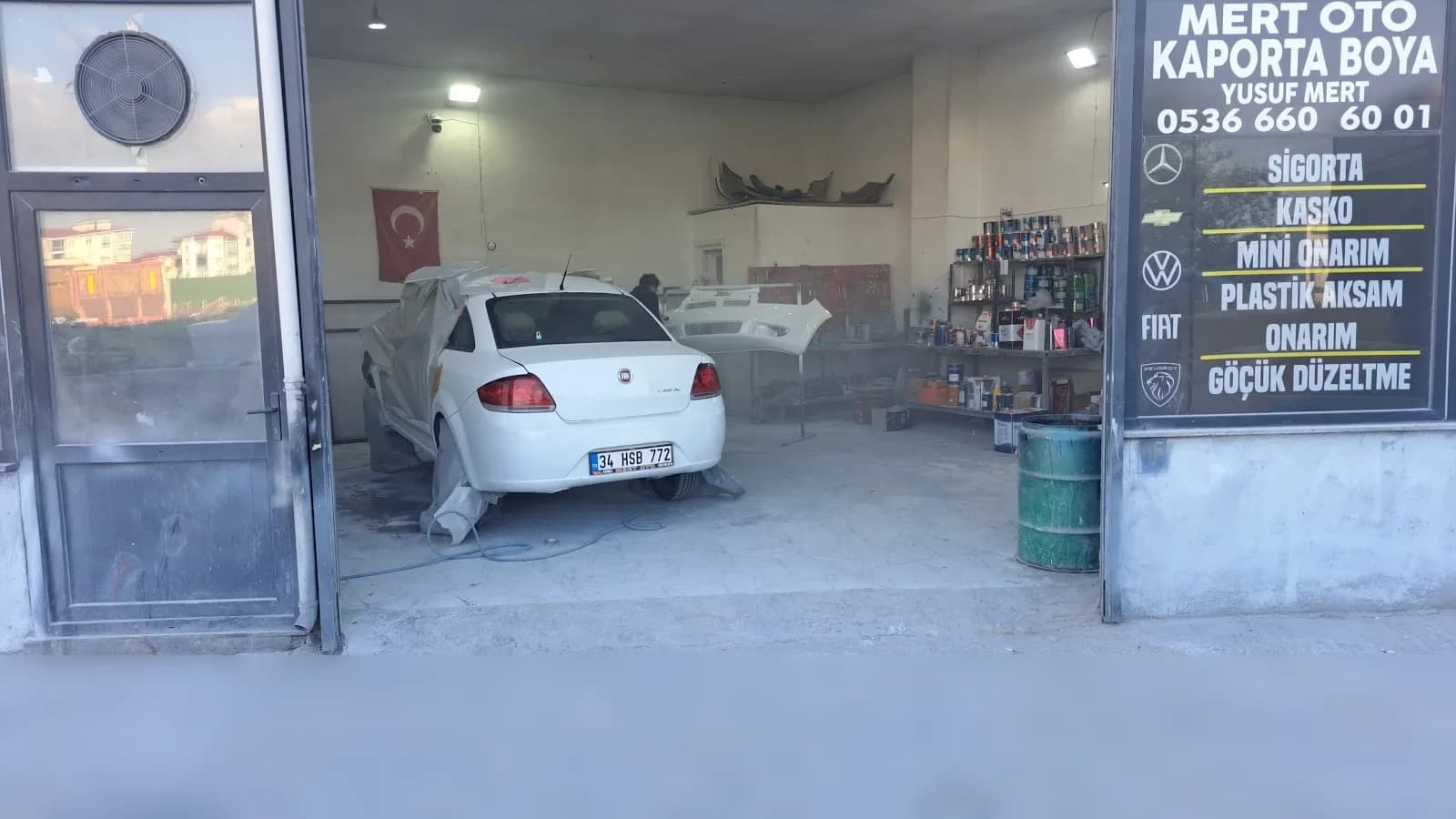 Mert Oto Kaporta Boya Kapaklı atölye girişi ve tabela